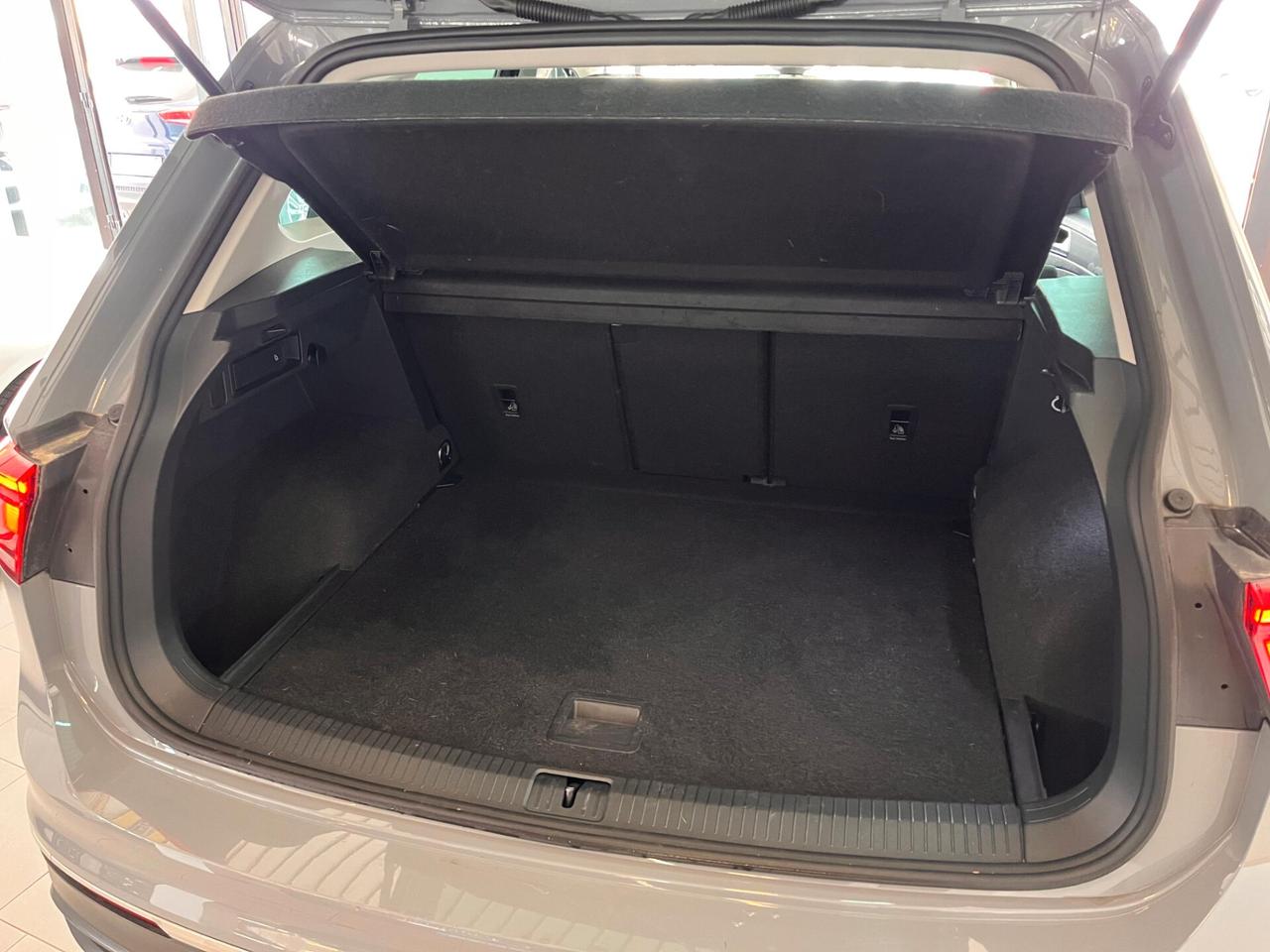 Volkswagen Tiguan 2.0 TDI 150 CV SCR DSG 4MOTION Life