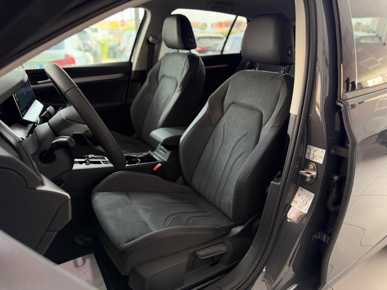 Volkswagen Golf 2.0 TDI 150 CV DSG SCR Editon Plus