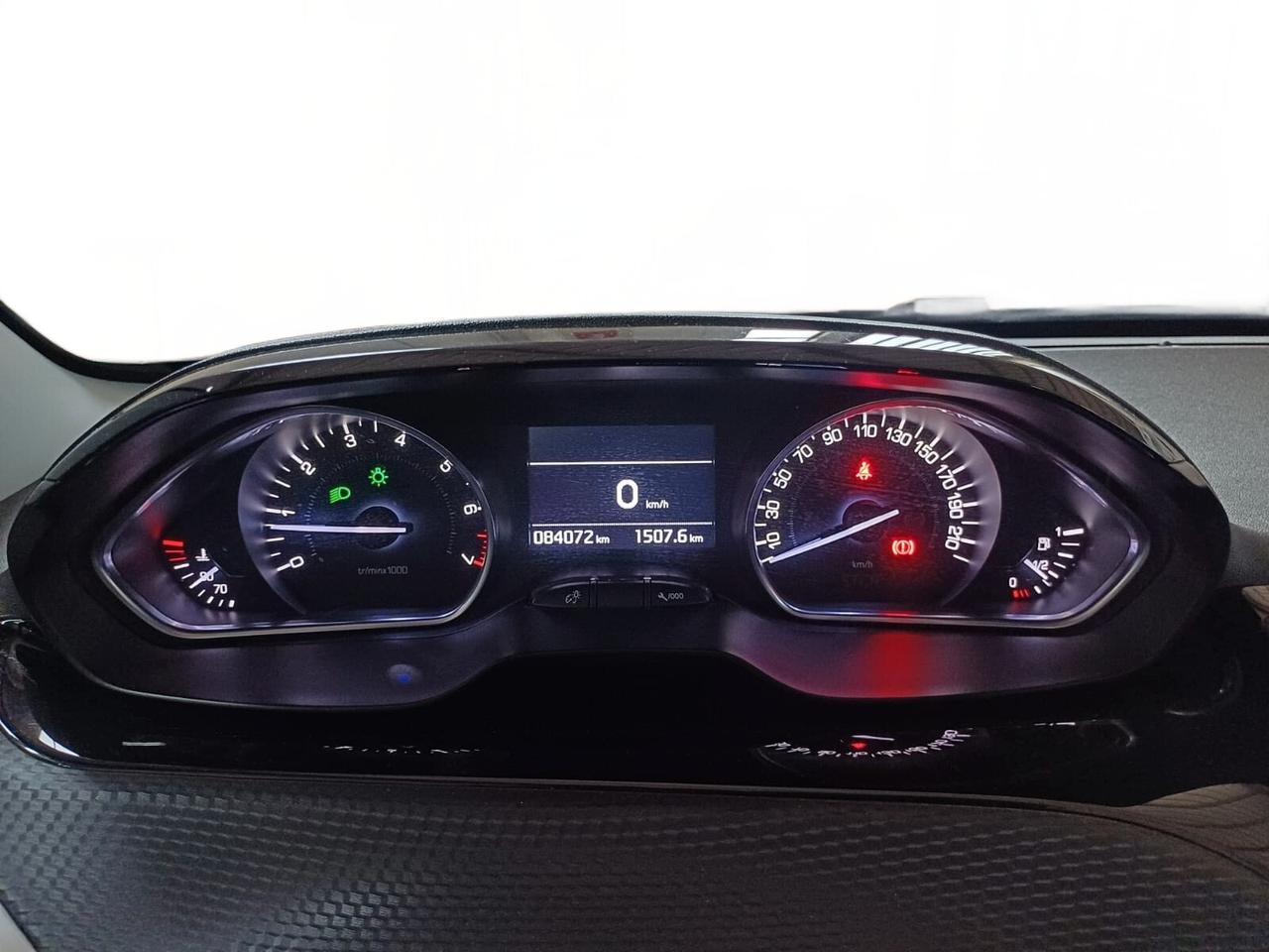 Peugeot 208 PureTech 82 5 porte Allure