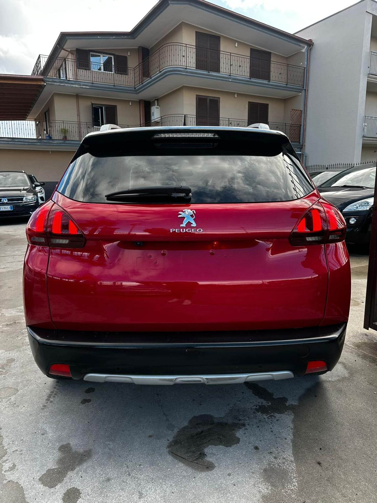 Peugeot 2008 BlueHDi 120 EAT6 S&S Allure