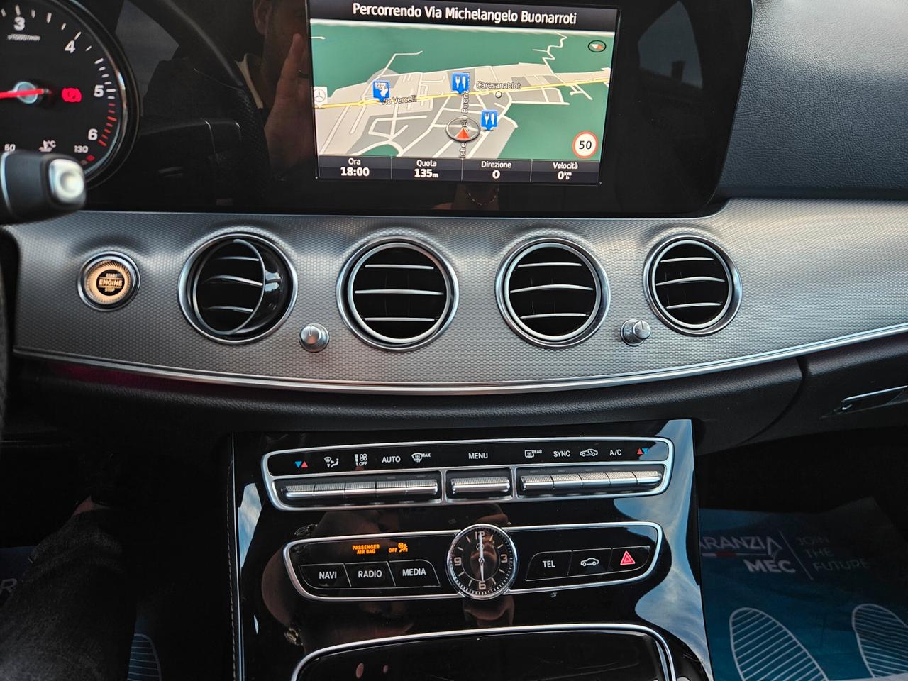 Mercedes-benz E 200 Berlina 9marce