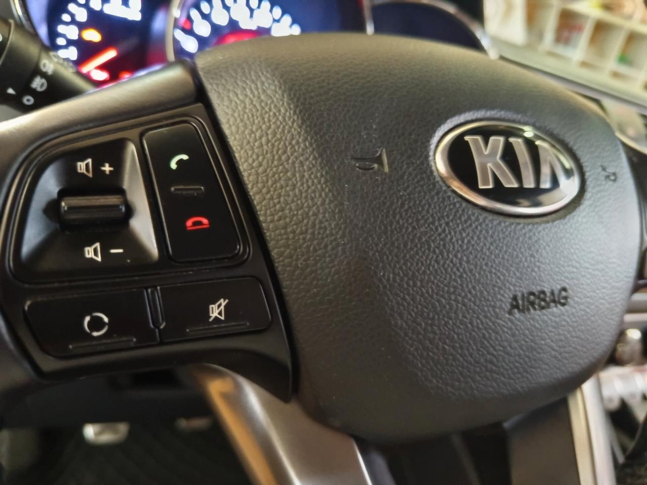 Kia Rio 1.1 CRDi 5p.S&S High Tech ok neopatentati