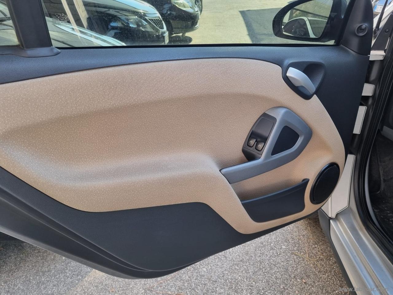 SMART fortwo 1000 52 kW coupé passion