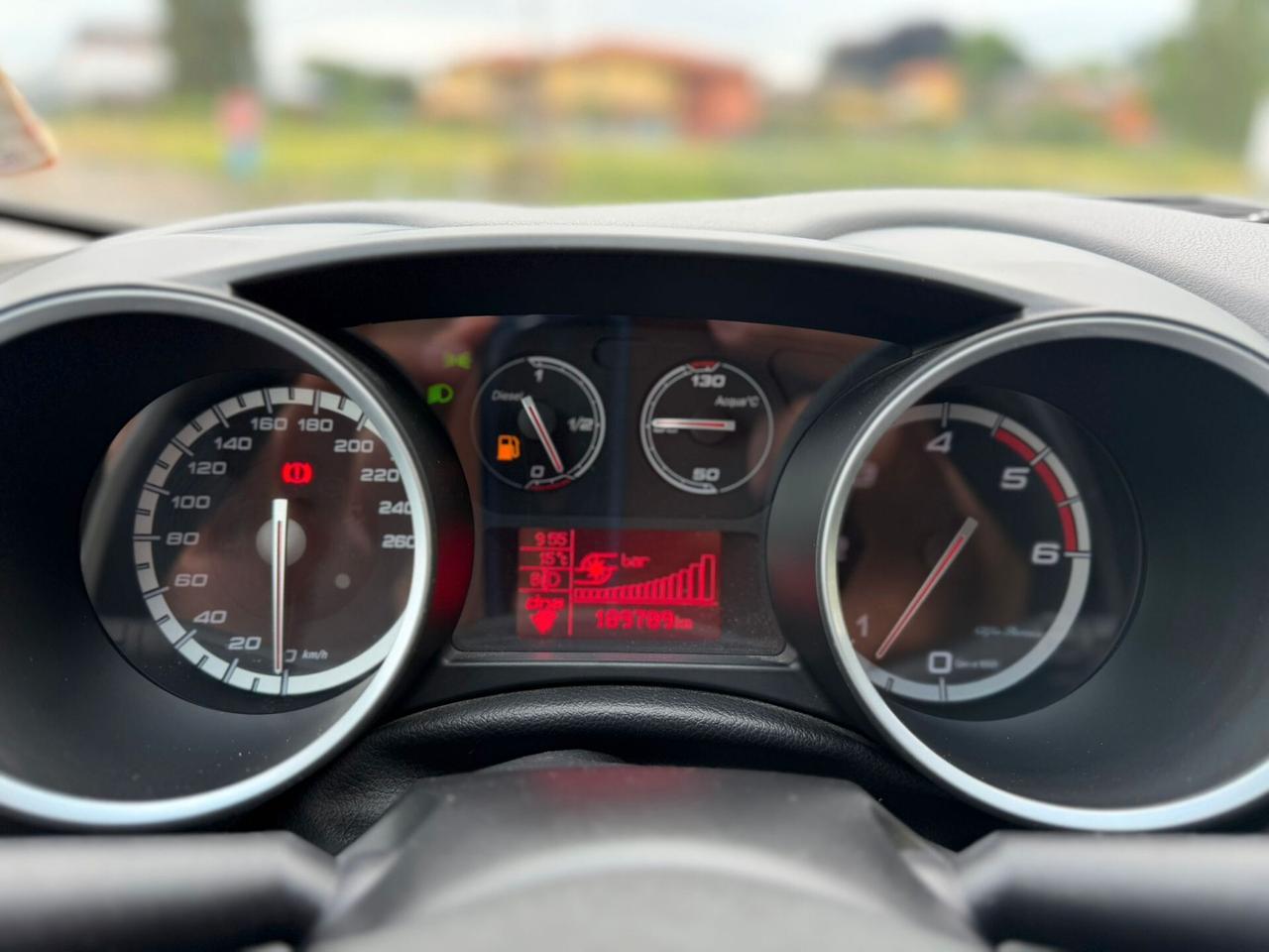 Alfa Romeo Giulietta 1.6 JTDm-2 105 CV Exclusive