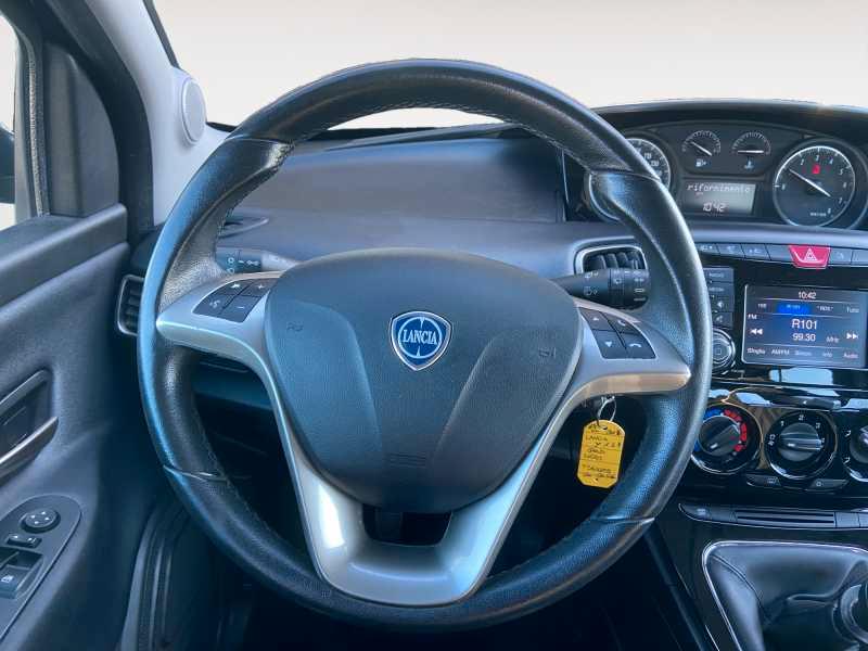 LANCIA Ypsilon 1.2 Gold 69cv