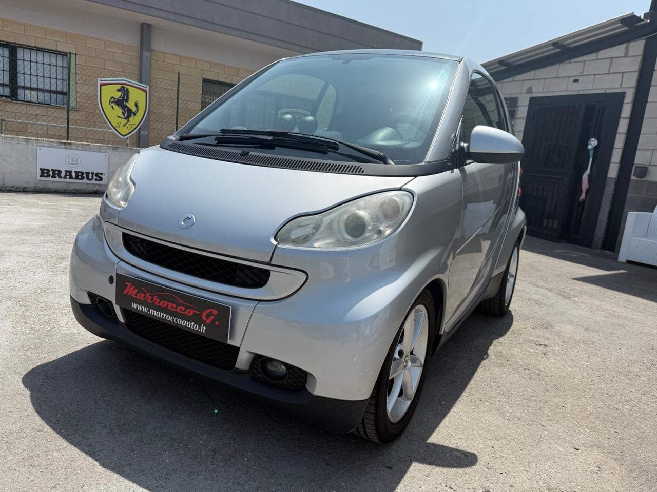 Smart ForTwo 1000 52 kW MHD coupé passion
