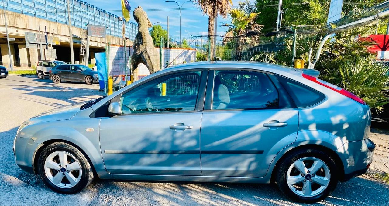 Ford Focus 1.8 TDCi (100CV) cat 5p. Zetec