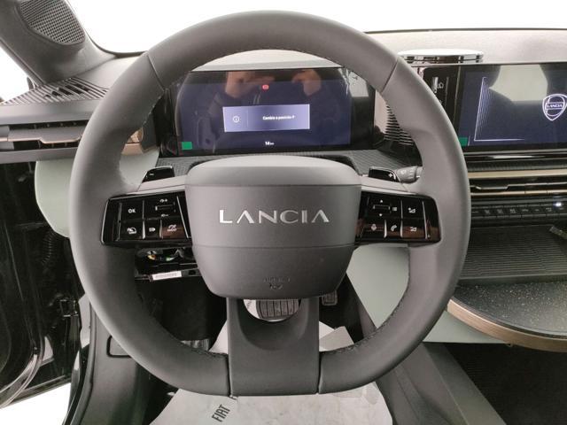 LANCIA Ypsilon Hybrid e-DCT