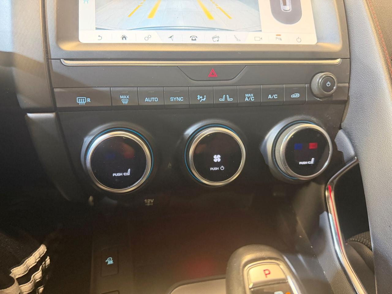 Jaguar E-Pace 2.0D 150 CV AWD aut. R-Dynamic S