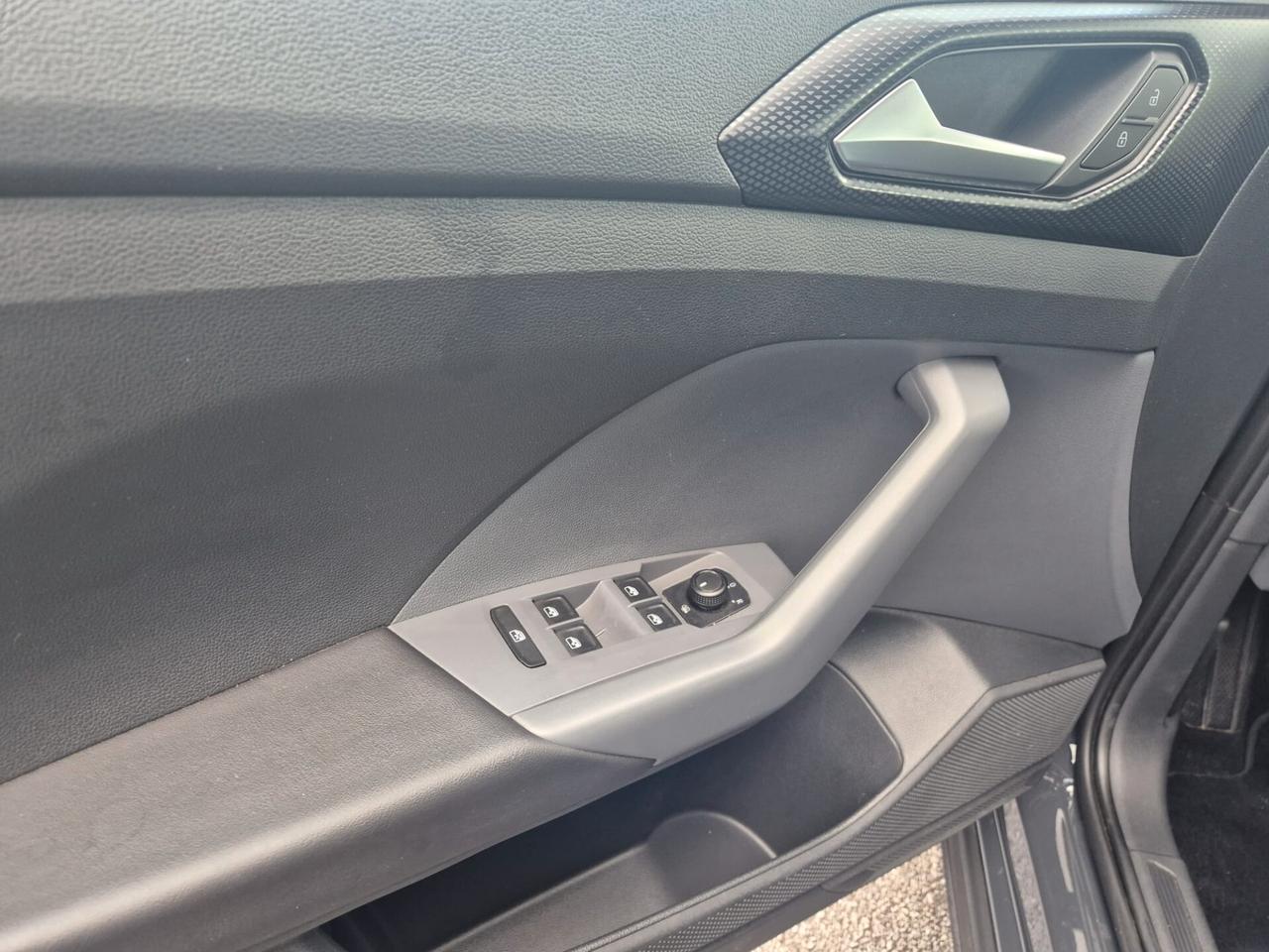 Volkswagen T-Cross 1.6 TDI SCR Style BMT