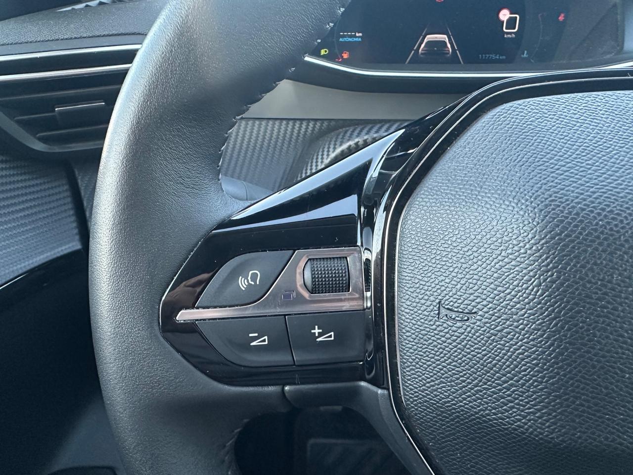 Peugeot 208 BlueHDi 100 Stop&Start 5 porte Active Pack