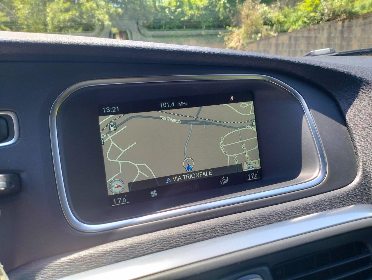 Volvo V40 2.0 d3 R-design geartronic