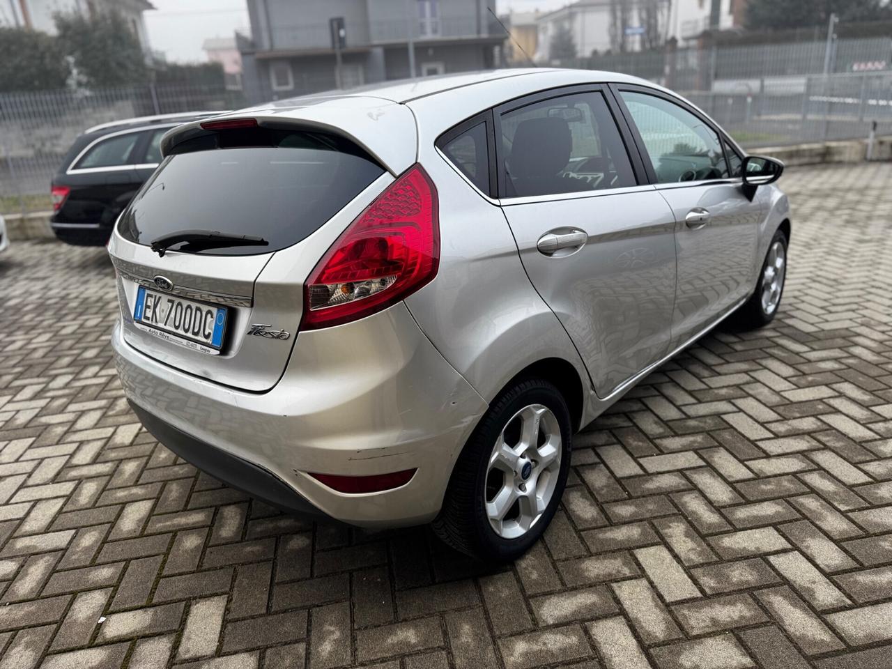 Ford Fiesta 1.2 82 CV 5 porte Titanium