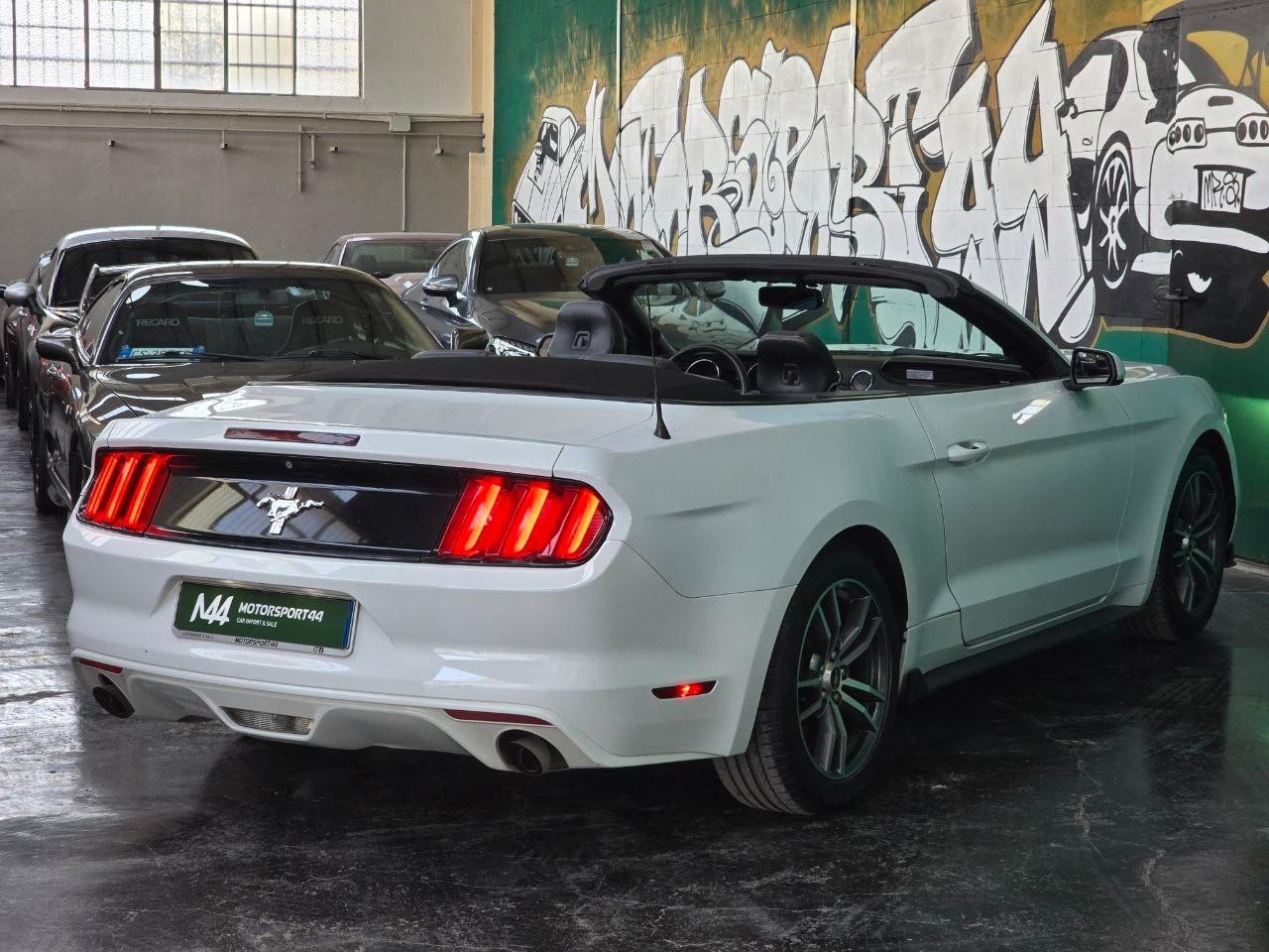 Ford Mustang 3.7 V6 Cabrio