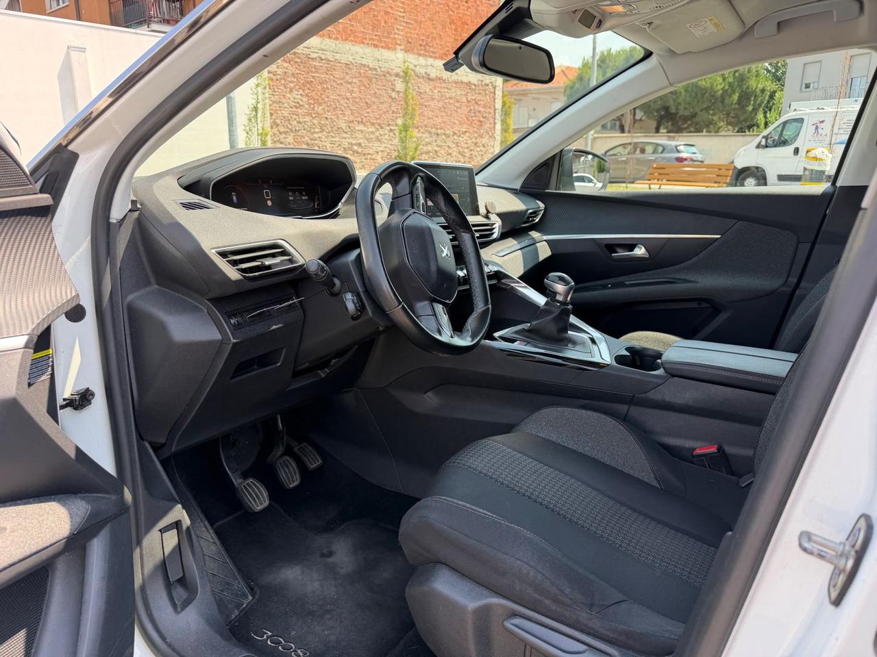 Peugeot 3008 Pure Tech 130 Active #11407