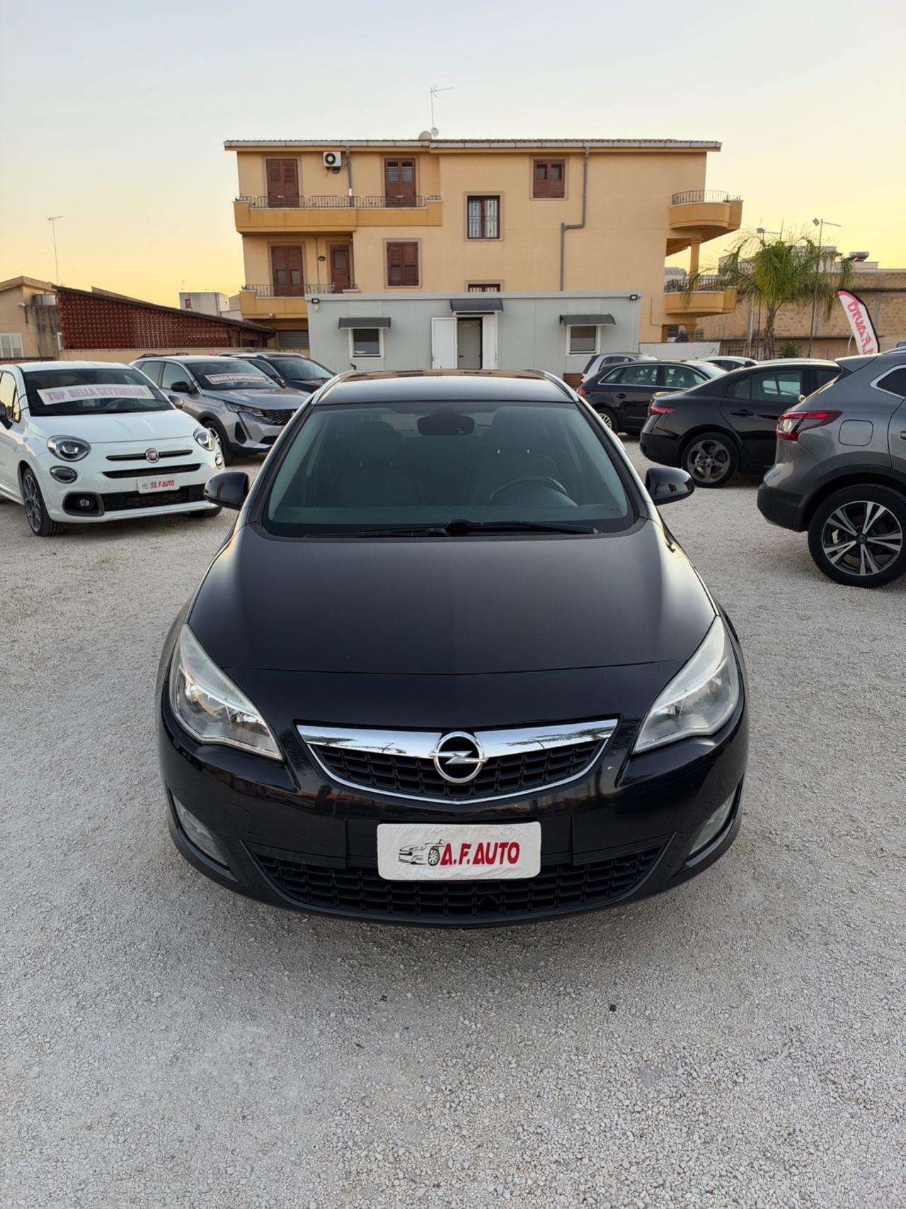 Opel Astra 1.7 CDTI 125CV Sports Tourer Cosmo