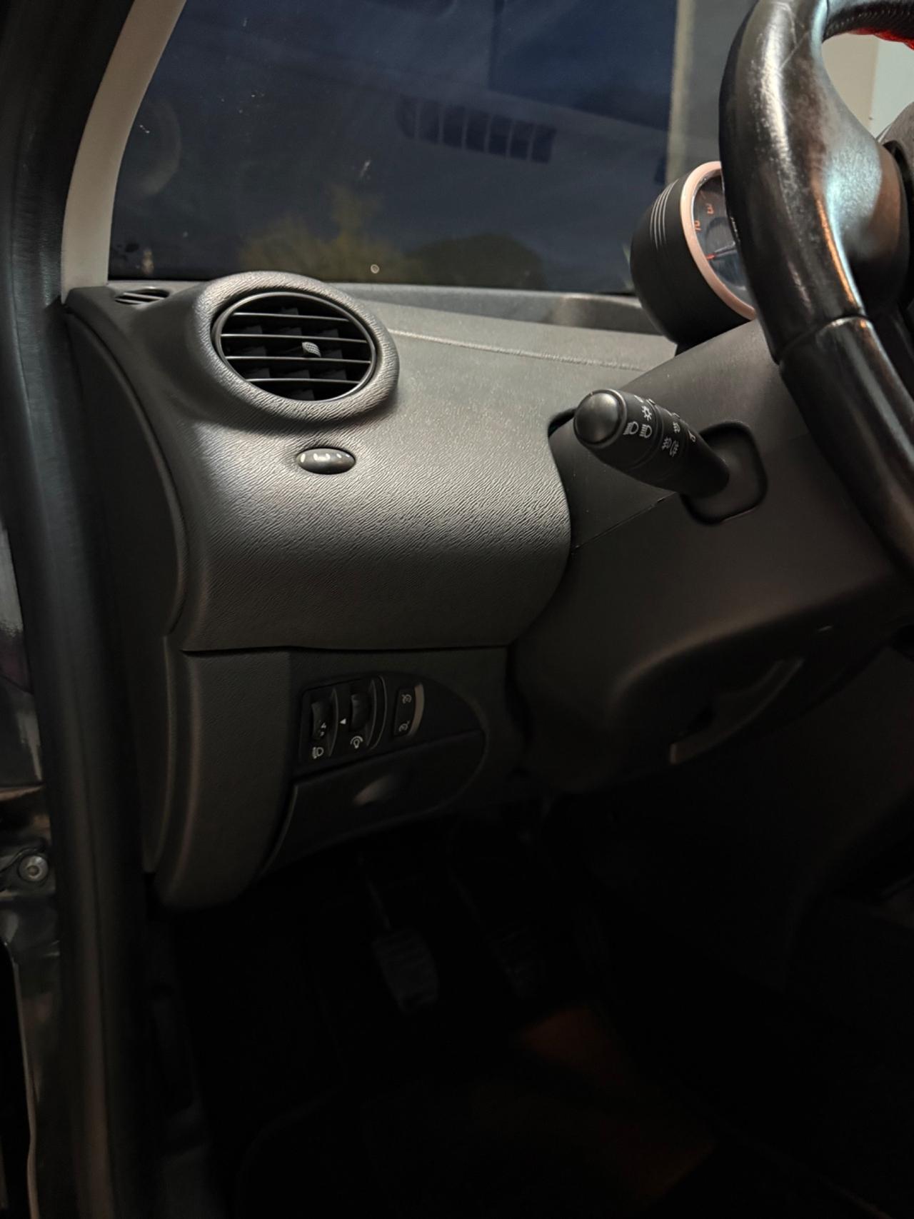 Twingo 1.2 Miss Sixty Limited Edition