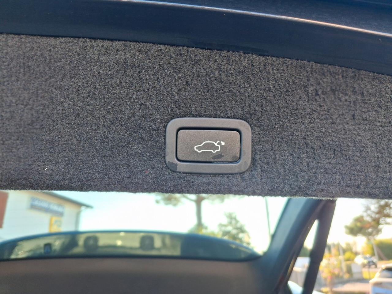 Volvo XC 60 XC60 D3 Geartronic Momentum