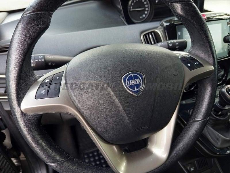 Lancia Ypsilon Ypsilon 1.0 firefly hybrid Gold s&s 70cv 5p.ti