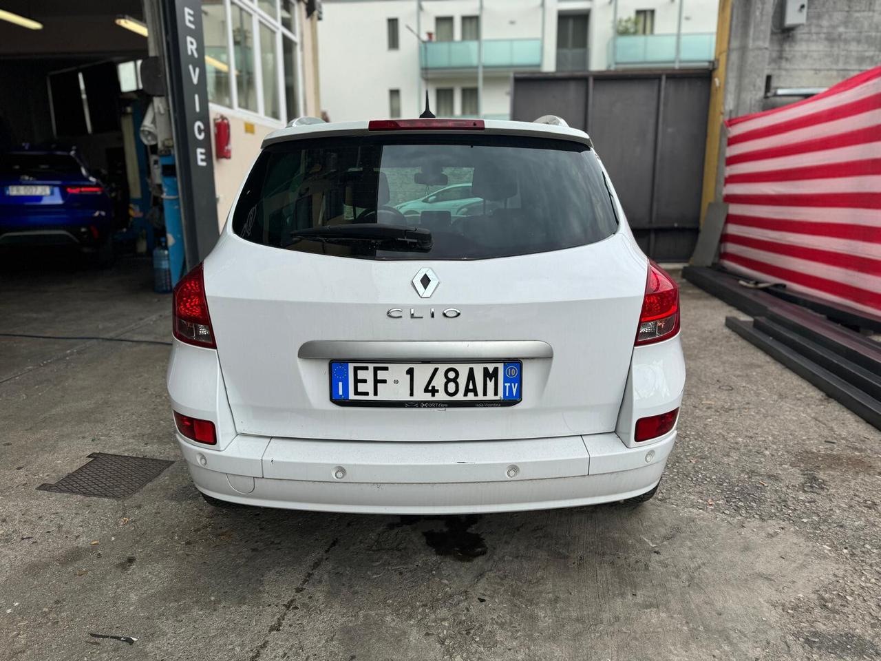 RENAULT CLIO SPORTOUR 1.5 DCI 85CV • EURO4 • IDEALE PER NEOPATENTATI • CAMBIO DA RIVEDERE