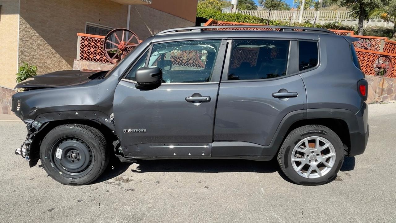 Jeep Renegade 1.6 Mjt 130 CV Limited - incidentata