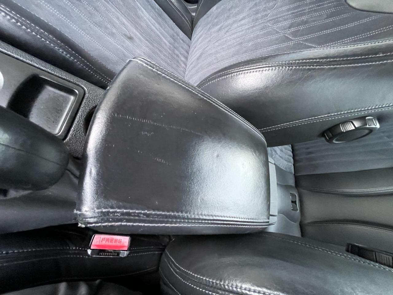 PEUGEOT RCZ 2.0 HDi cinghia e pneumatici nuovi