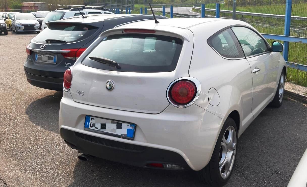 Alfa Romeo MiTo 1.4 Distinctive UNIPRO