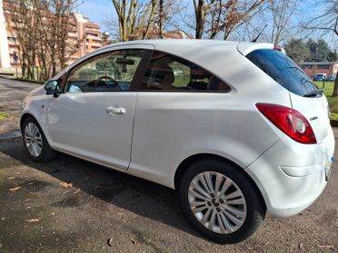 Opel Corsa 1.2 80CV 3 porte GPL-TECH Club benzina