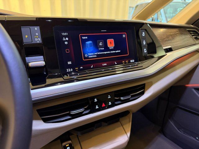 VOLKSWAGEN Multivan 1.5 PHEV DSG 4Motion Style 7P 19"Matrix Pano