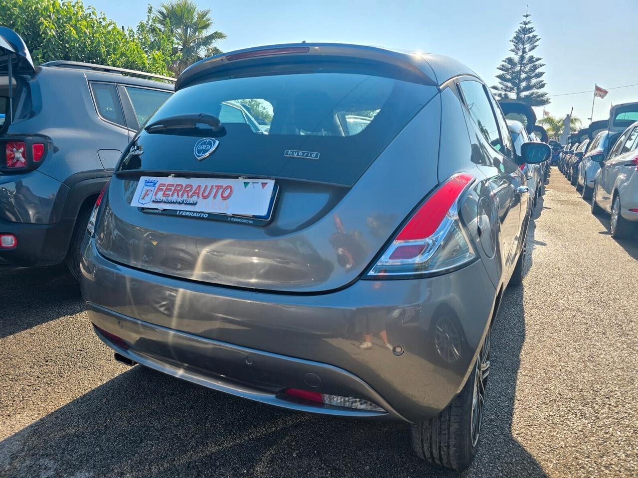 Lancia Ypsilon 1.0HYBRID 71CV GOLD EDITION ITALIANA