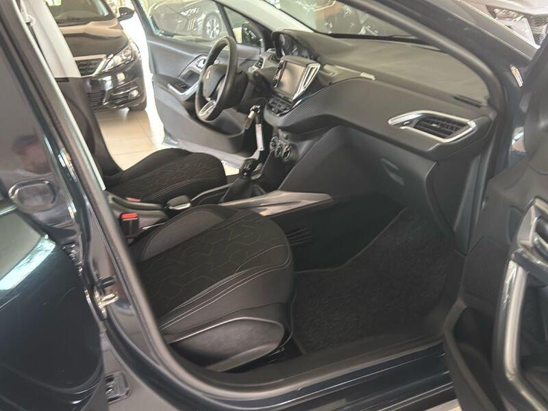 Peugeot 2008 PureTech 82 Active S/S