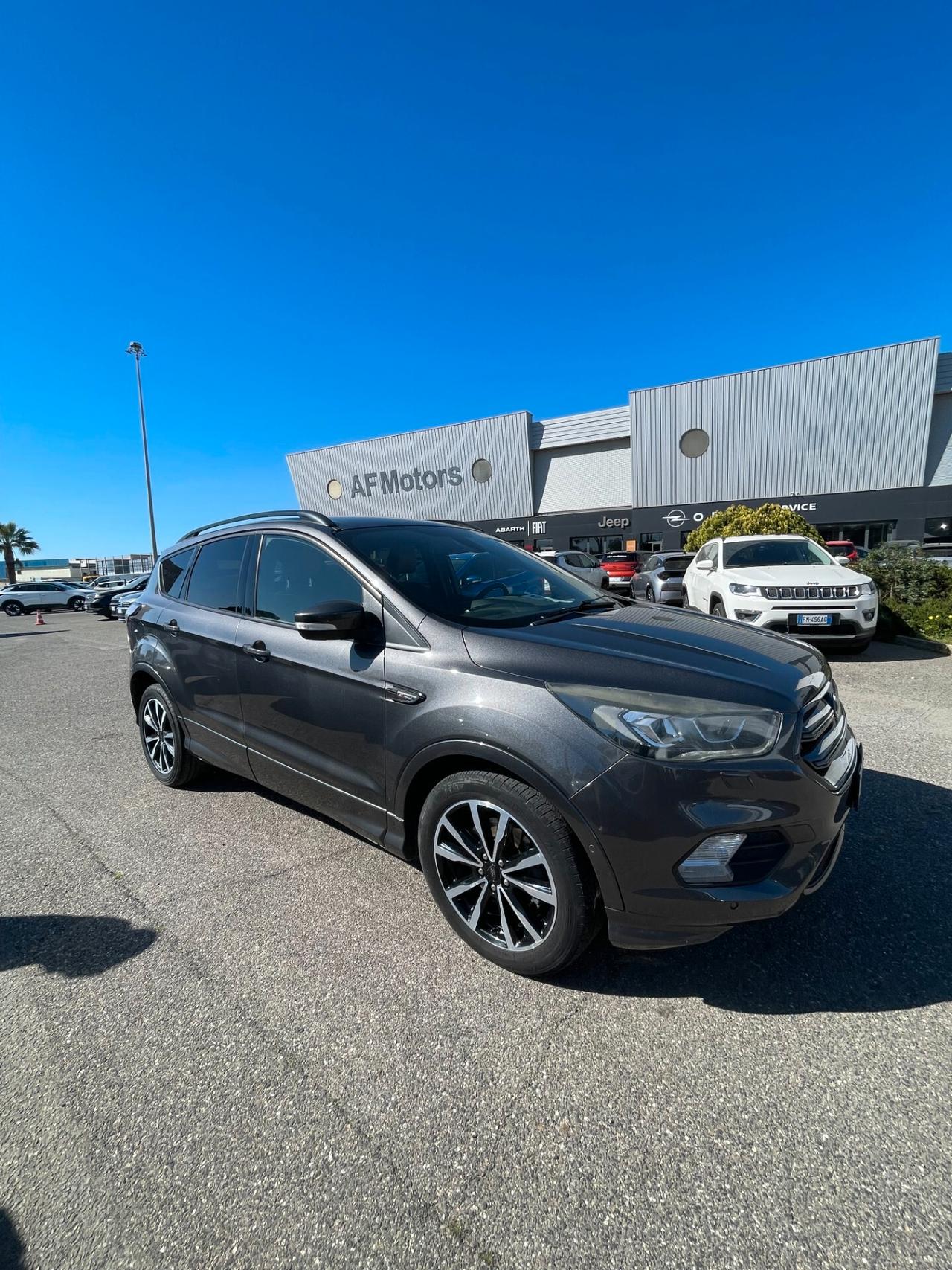 Ford Kuga 2.0 TDCI 180 CV S&S 4WD Powershift ST-Line