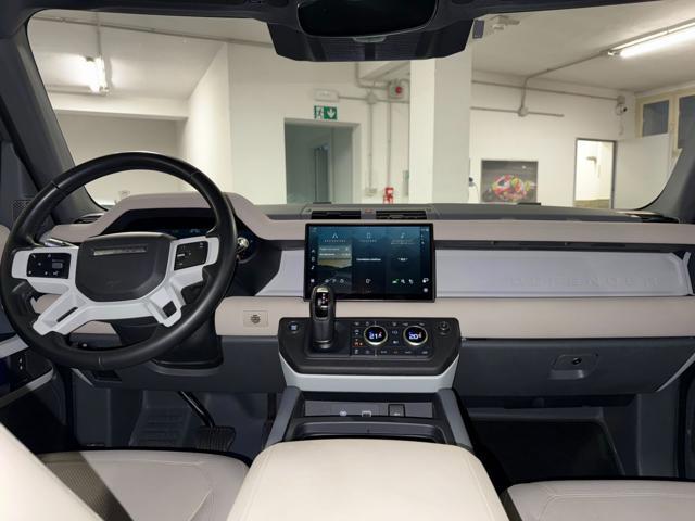 LAND ROVER Defender 110 3.0D I6 200CV Auto X-Dynamic HSE+IVA