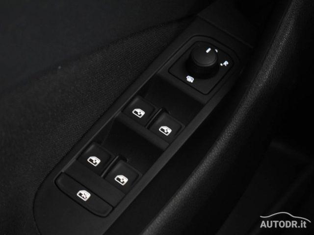 SKODA Kamiq 1.0 G-Tec Led adattivi, Sedili risc, Carplay, ACC