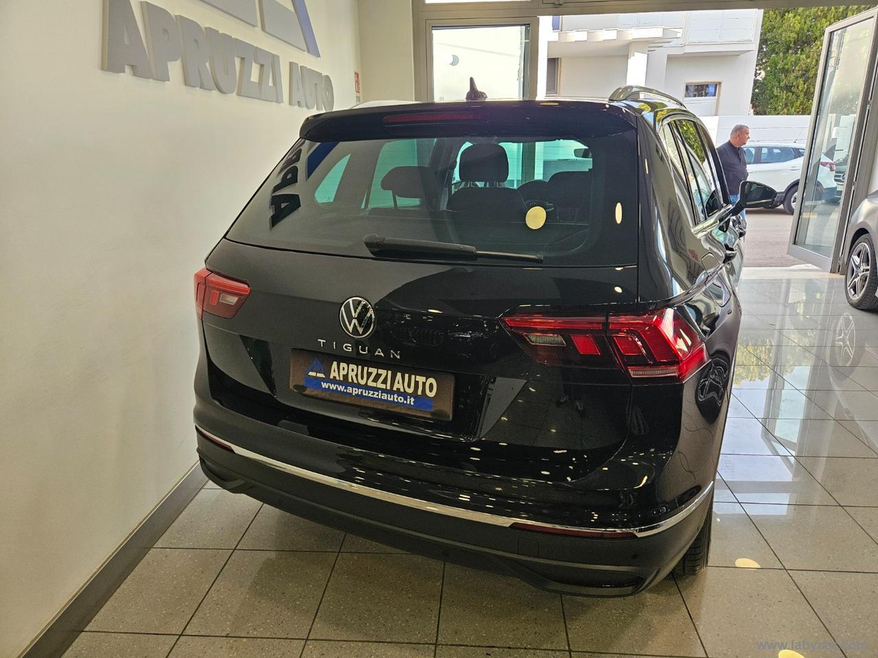 VOLKSWAGEN Tiguan 2.0 TDI 150CV SCR DSG Life