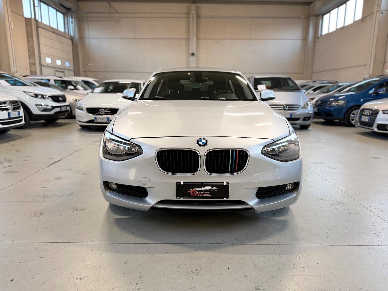 Bmw 116 116d 5p. Efficient Dynamics Urban NEOPATENTATI
