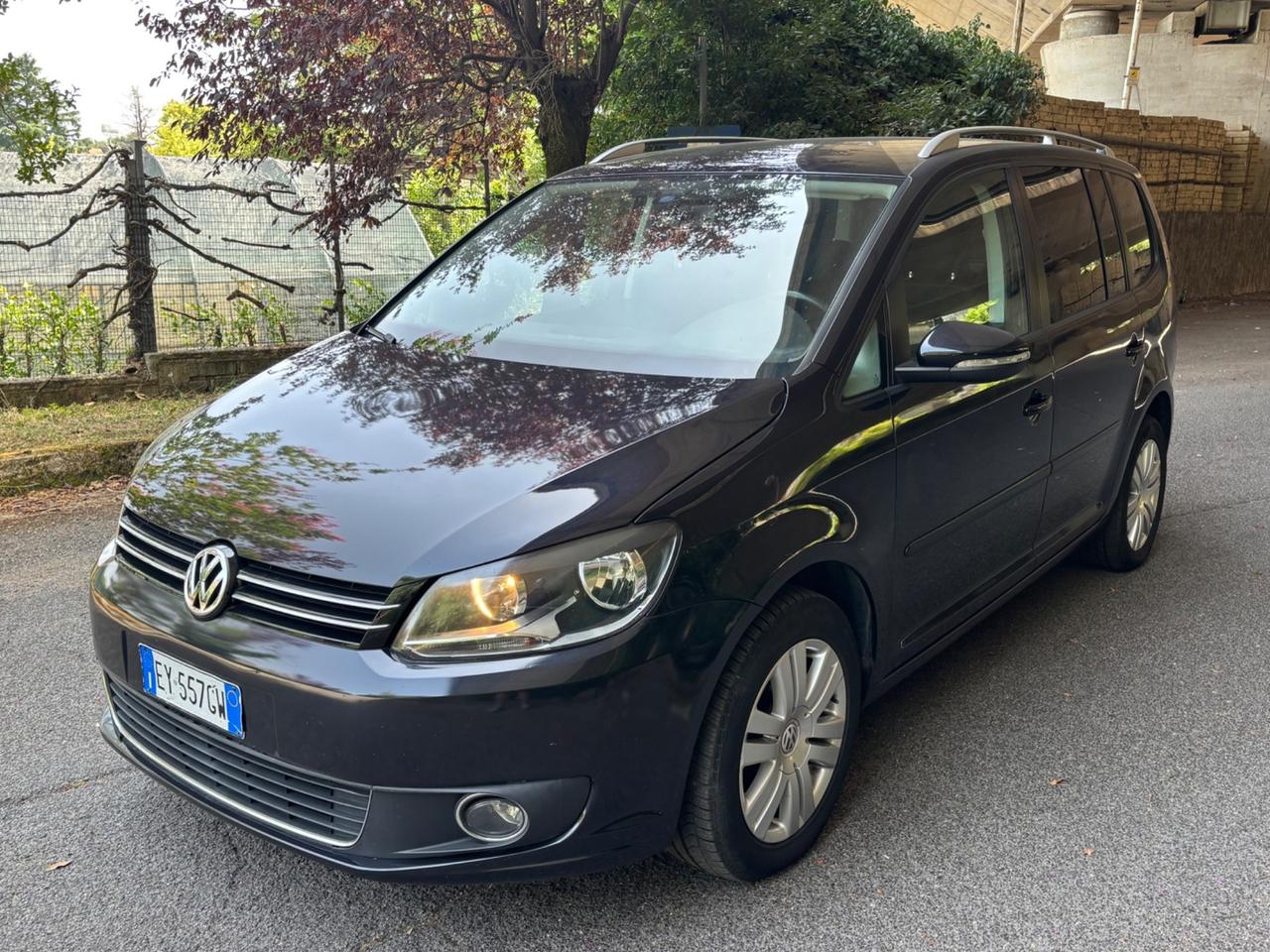 Volkswagen Touran 1.6 TDI DSG Comfortline - PERMUTE - FINANZIAMENTI