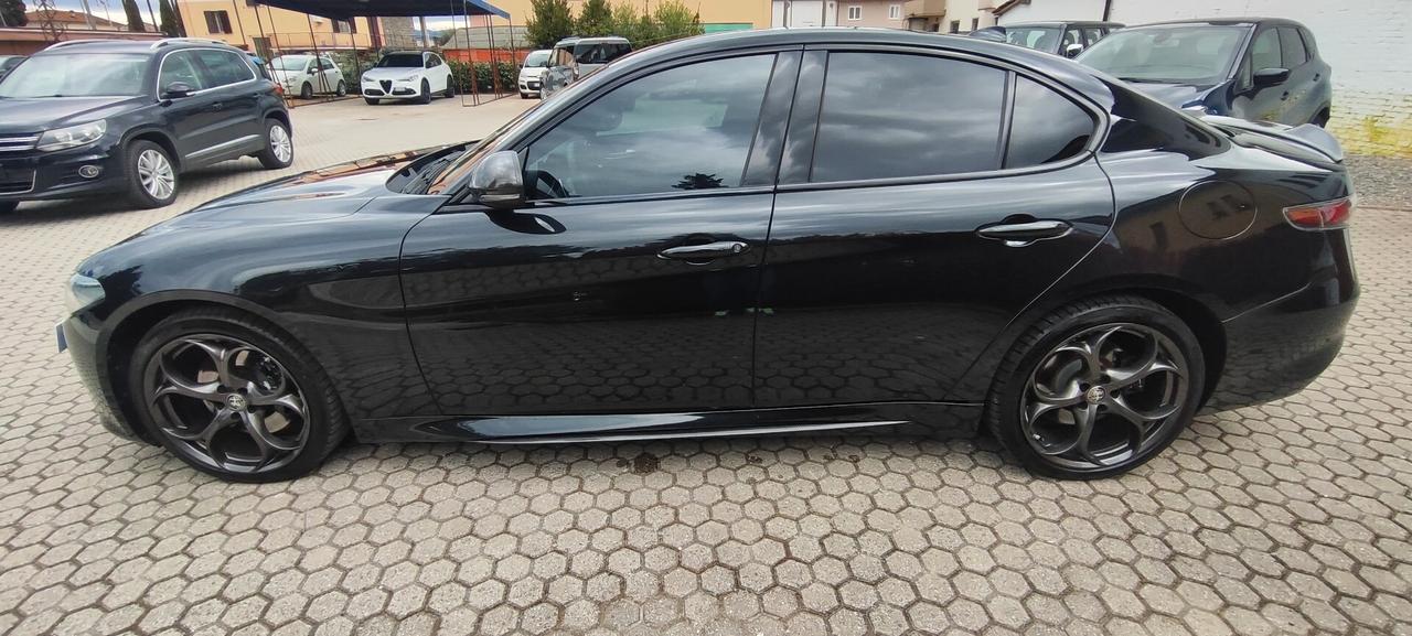 Alfa Romeo Giulia 2.2 Turbodiesel 210 CV AT8 AWD Q4 Estrema