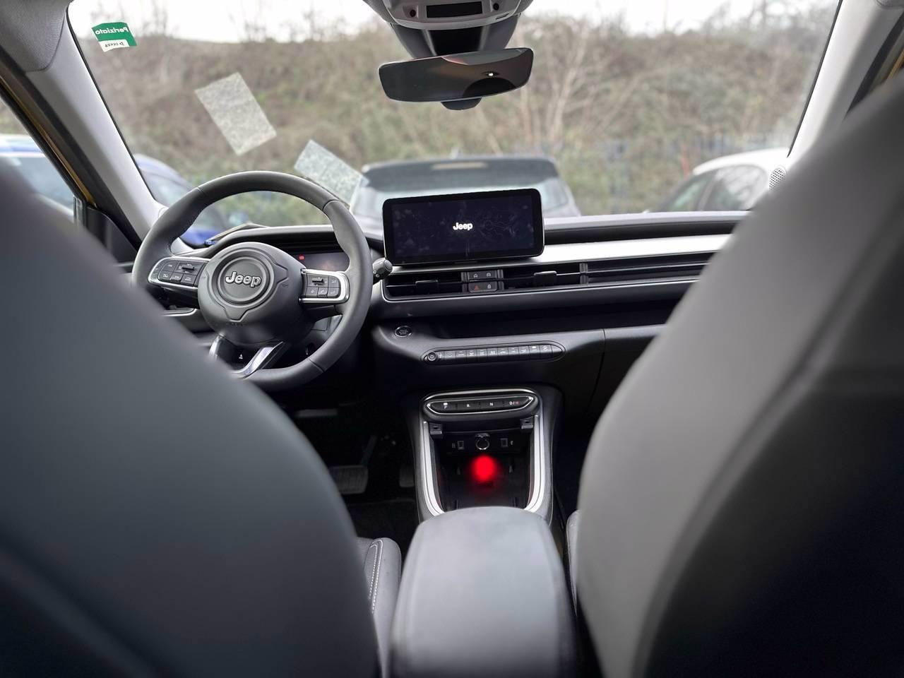 JEEP Avenger - Avenger 1.2 turbo e-hybrid mhev Summit fwd 110cv edct6