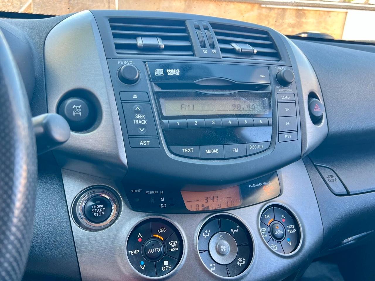 Toyota RAV 4 RAV4 2.2 D-4D 150 CV DPF Luxury