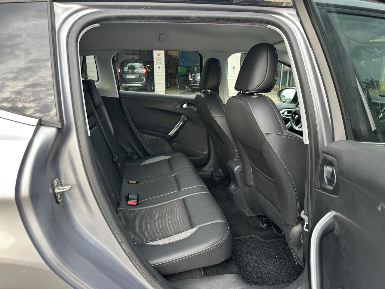 Peugeot 2008 PureTech Turbo 110 S&S Black Matt