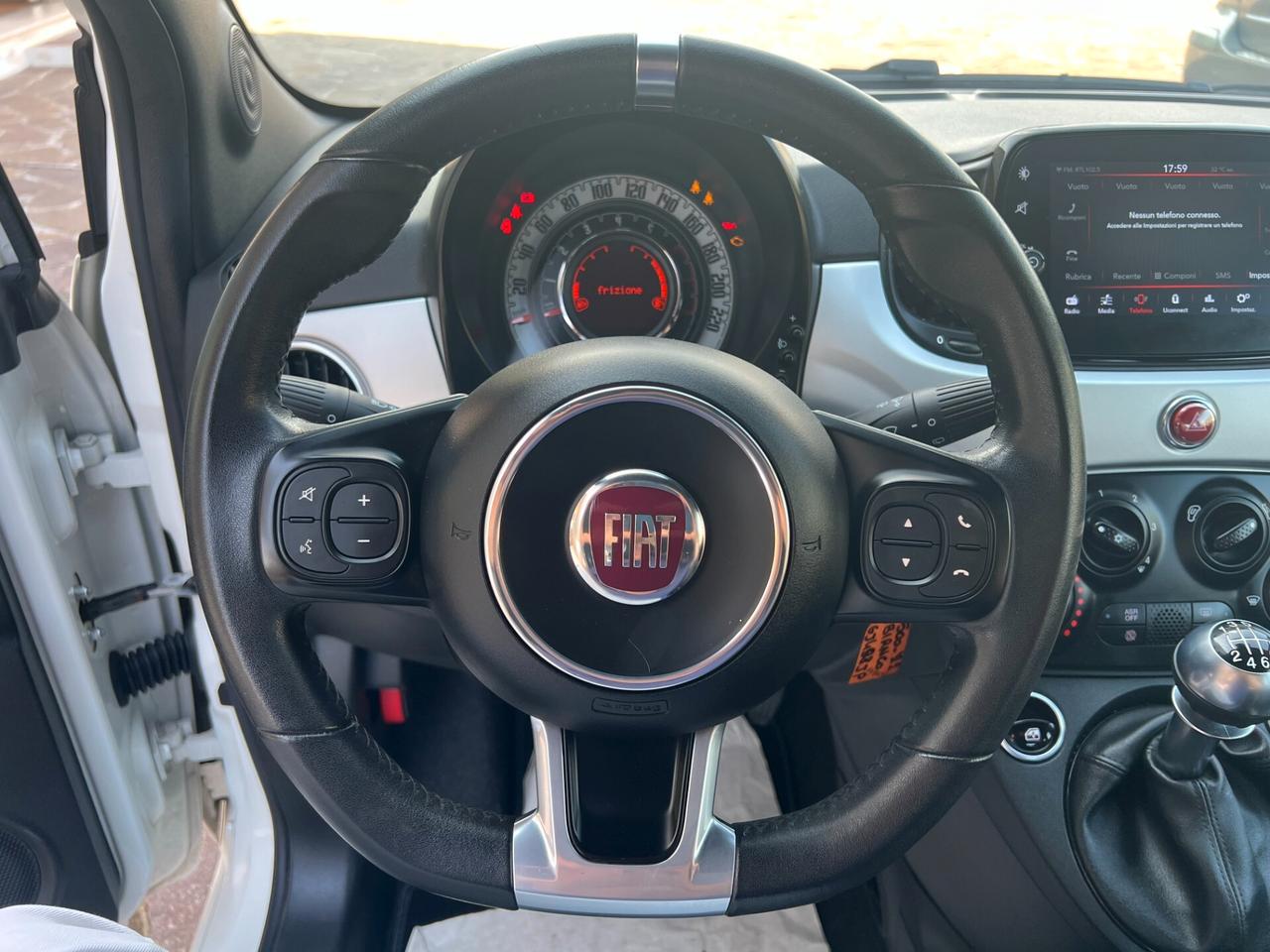 Fiat 500 1.0 Hybrid Connect