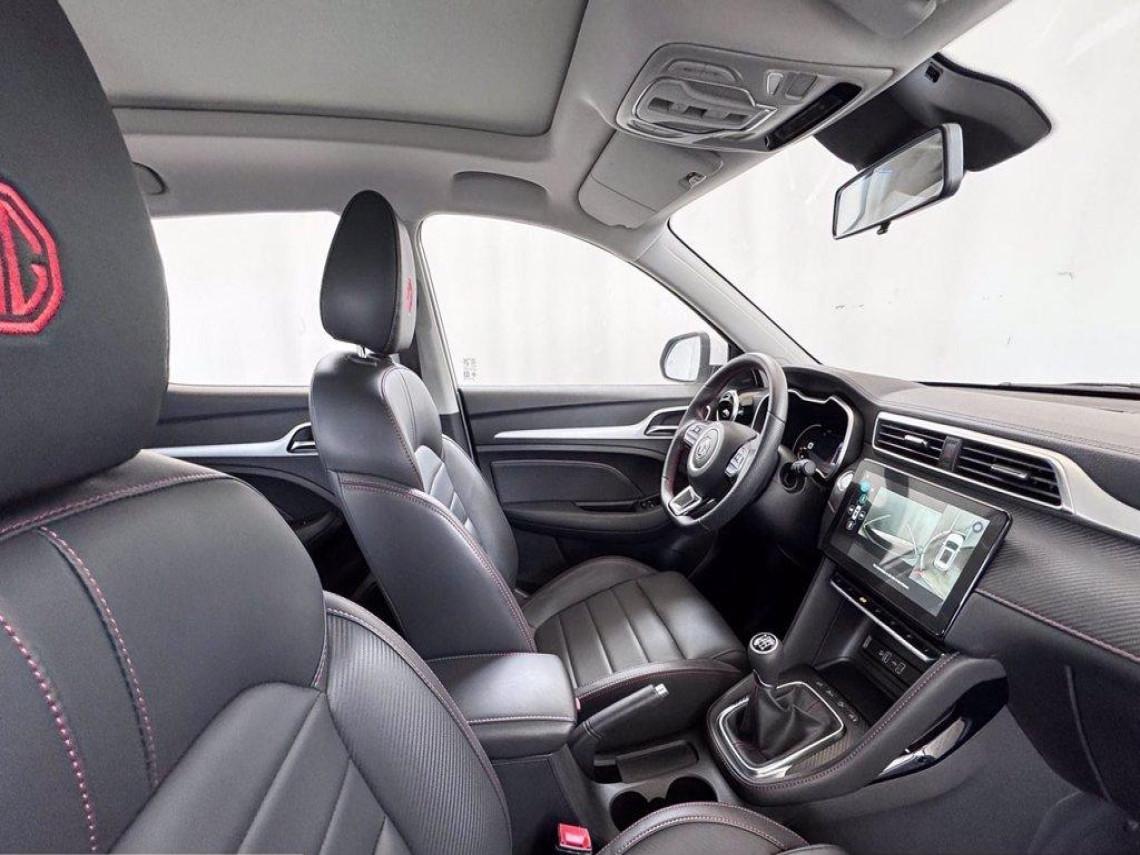 MG ZS 1 0 luxury