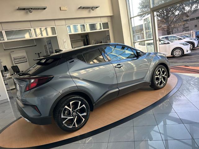 TOYOTA C-HR 2.0 Hybrid E-CVT Trend