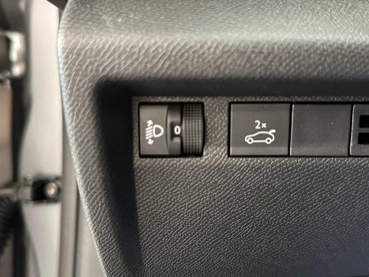 Citroen C4 X X Hybrid 145 e-DCS6 Max