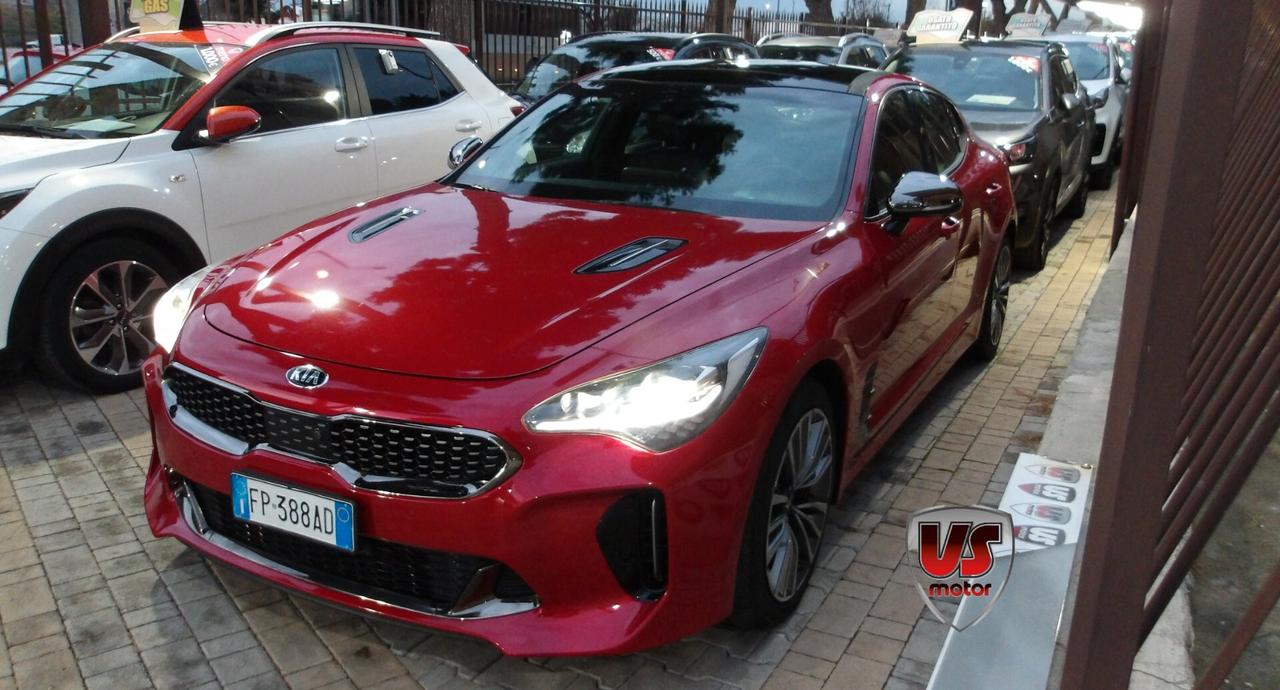 KIA STINGER 2.2 CRDI GT LINE-AUTO-PREZZO PROMO!