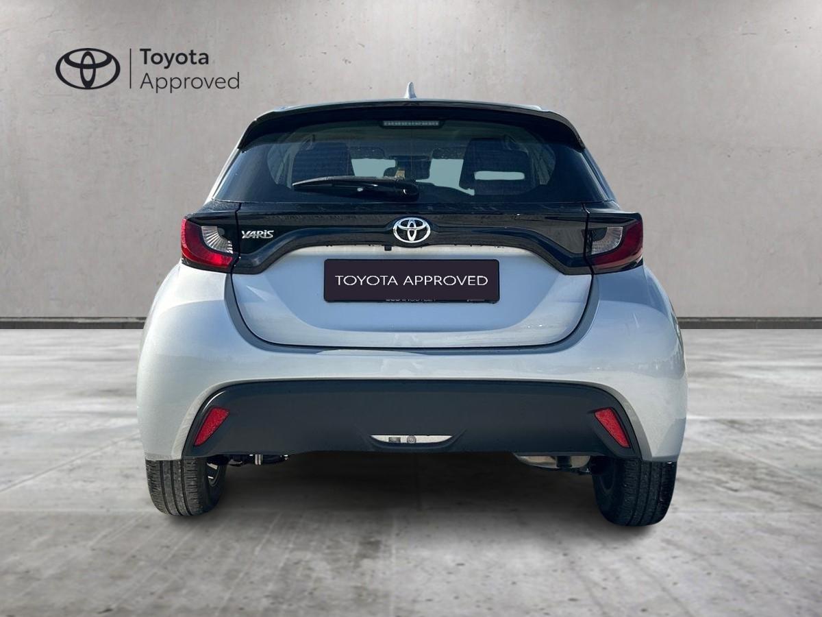 TOYOTA Yaris 4ª serie - Yaris 1.0 5 porte Active