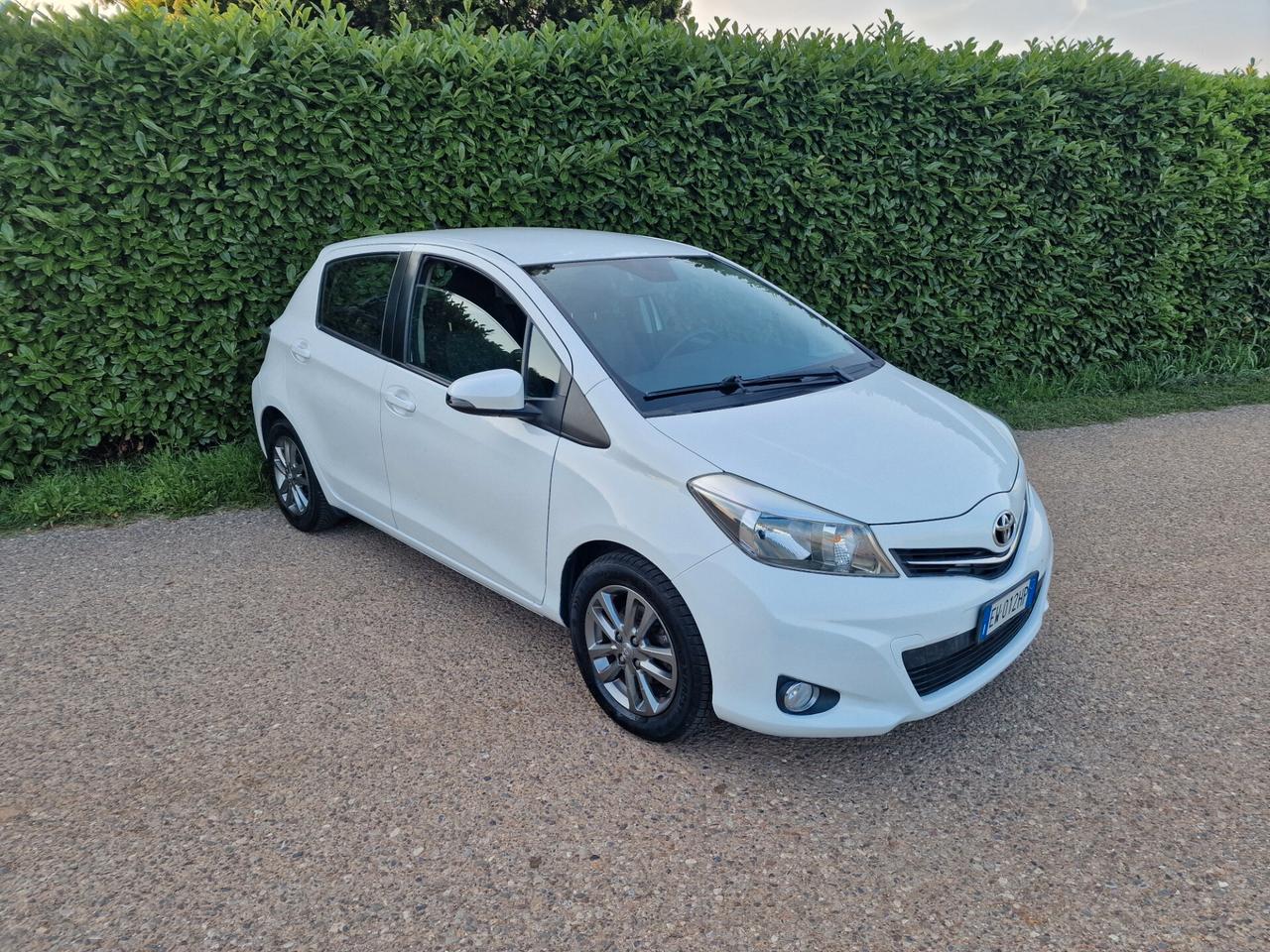 Toyota Yaris 1.0 5p 84000km