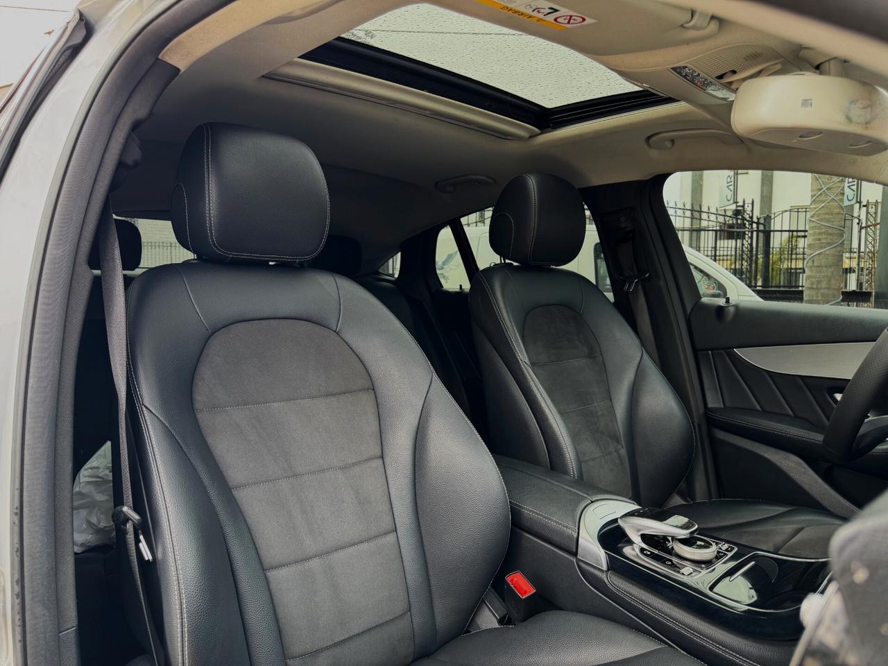Mercedes-Benz GLC 250 d Coupé Premium AMG 4M