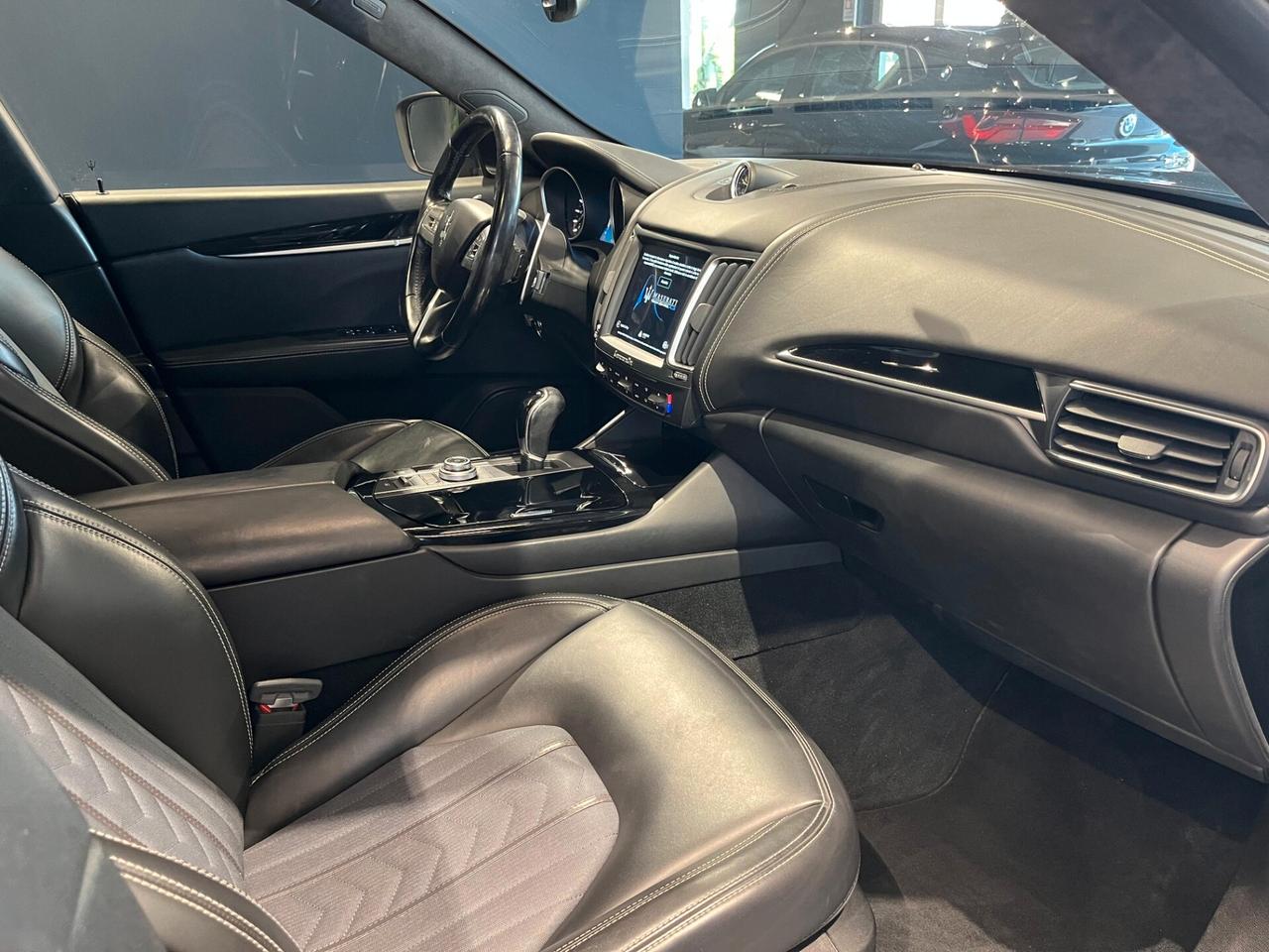 Maserati Levante V6 Diesel 250 CV AWD Granlusso